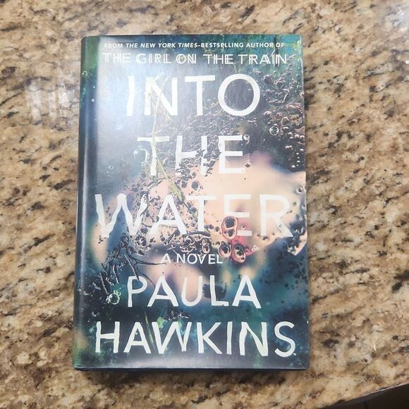 Thriller Book Bundle - Picture 2 of 7